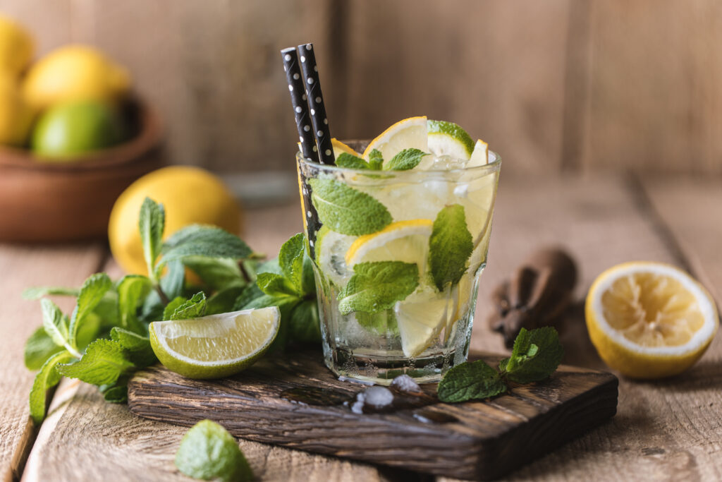 Mojito üvegpohárban