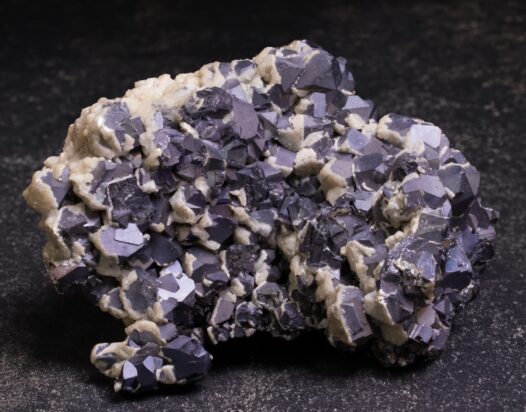 Plumbum metallicum