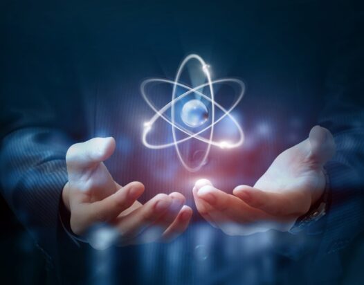 atomszerkezet kézben tartva