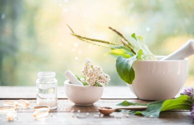 Szinergia a homeopátia és a fitoterápia között