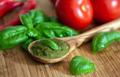 Bazsalikom (Ocimum Basalicum) – Receptek