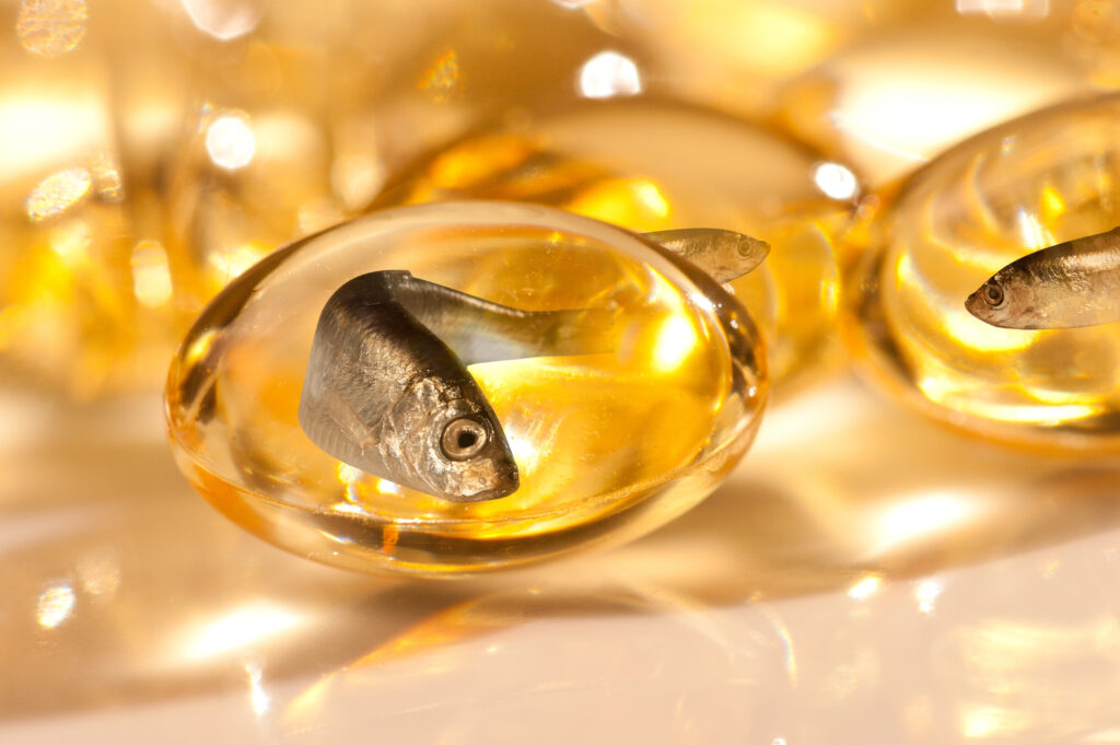 Omega-3 vitaminban úszó halak.
