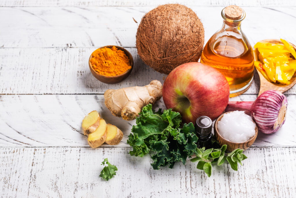 vitaminok, alma, gyömbér, kókusz, kurkuma, hagyma, olaj